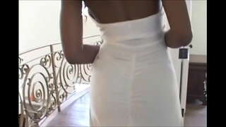 ���ಿಕ ಪಡೆಯುವಲ್ಲಿ ತನ್ನ ಕುಂಡೆ