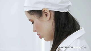 Ang pagkaon gikan sa mga kusina! Makabibihag nga bata Cassie Kalayo nahimuot uban nga mga BBC nga kalan-on, sa pagkuha sa lawom nga diha sa iyang pussy hangtud nga kini nga panahon alang sa pipila gangbang! Bon Nga Gana! Full Movie &amp;amp; 1000s sa Dugang sa PrivateBlack.com!