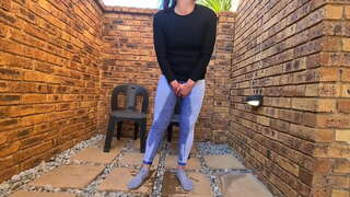 ɀ�りのタイトルslut屋内外pissingコンパイル|濡れや汚