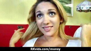 Hooker mahazo mba nandoa sy kasety ho an'ny firaisana ara-nofo 8 Hooker mahazo mba nandoa sy kasety ho an'ny firaisana ara-nofo 8