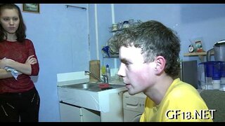 Daži tīņi cuties nevaru iedomāties savu dzīvi