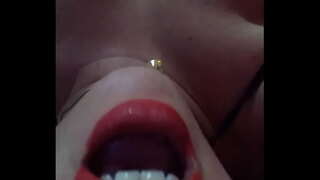 Dekle kreteni izklop